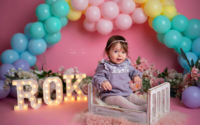 Urodzinowa sesja roczkowa – studio – balony